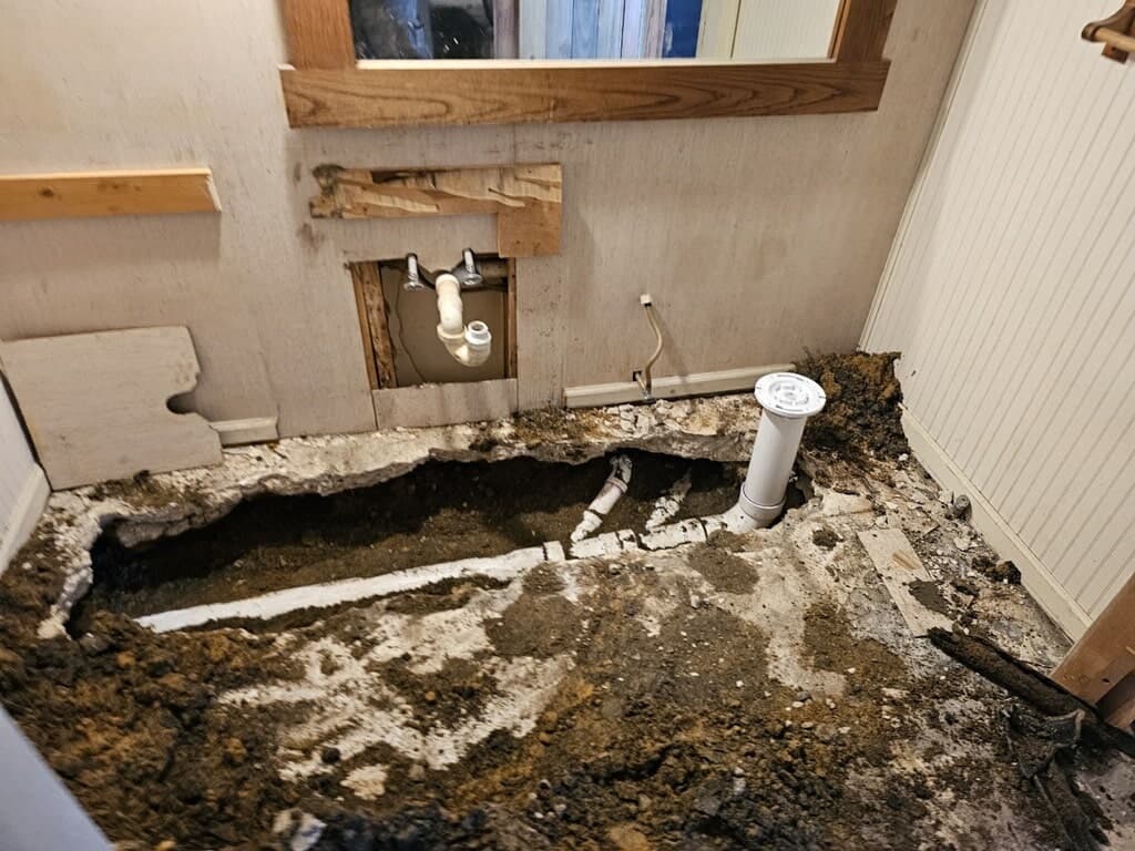 Cast Iron Sewer Line Replacement in Older Hampton Roads Homes